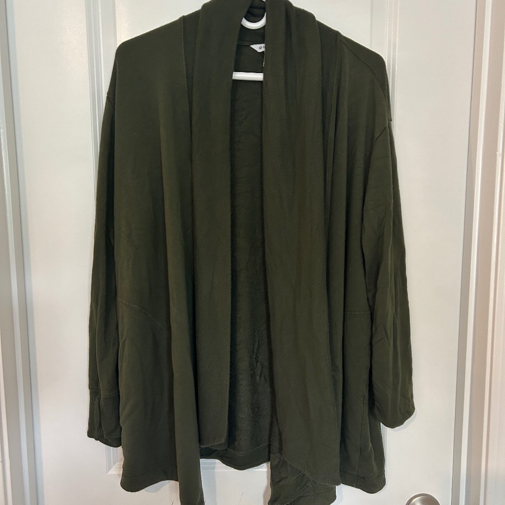 Athleta Pranayama Restore wrap